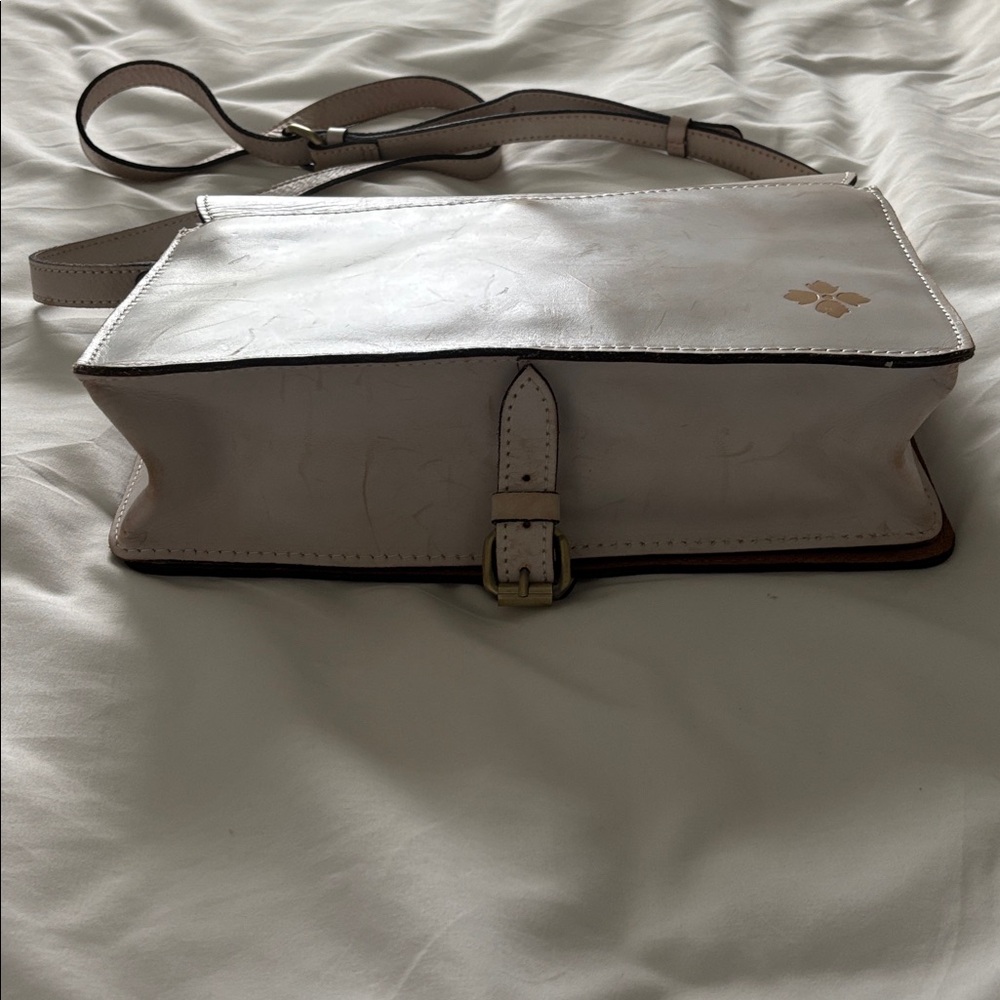 Patricia Nash Leather Salandra Flap Crossbody Natural White Cutout - Picture 5 of 12